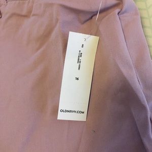 Old navy maternity pixie pants